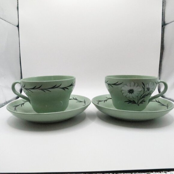 Wedgwood Aster Celadon Green Teacup Saucer Set of 2 England - Picture 2 of 10